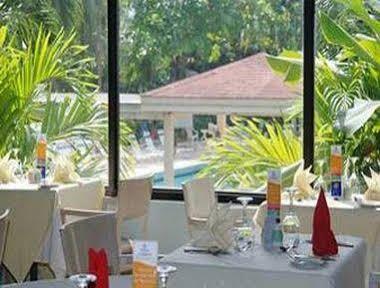 Wyndham Kingston Jamaica Hotell Exteriör bild
